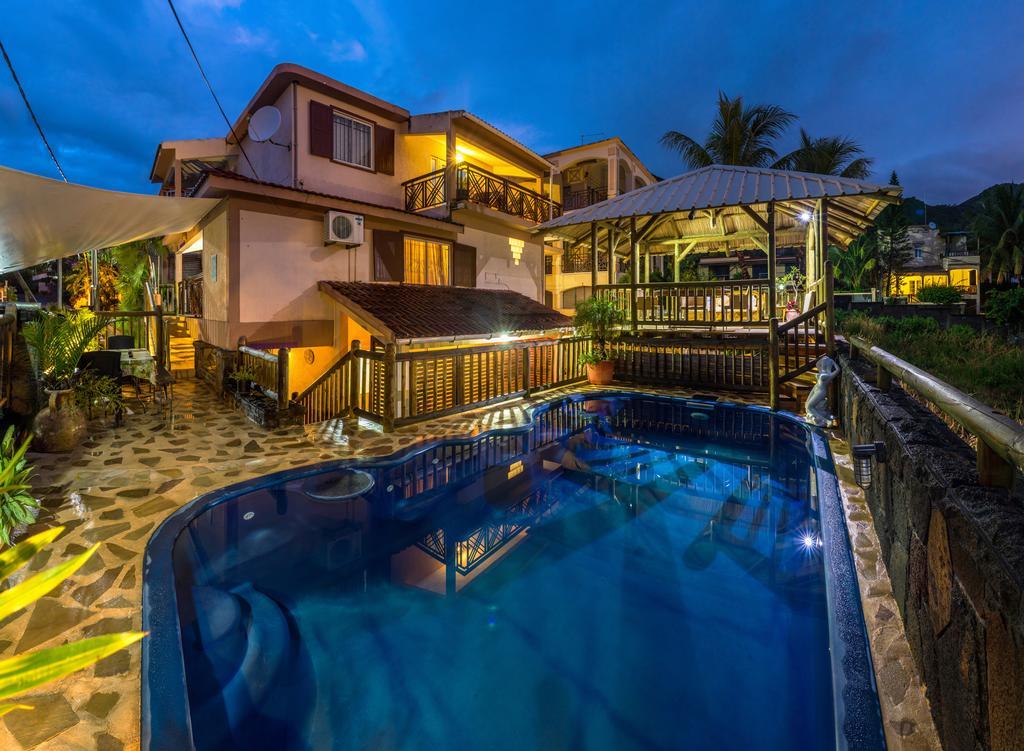 Sunset Villa La Gaulette Exterior foto